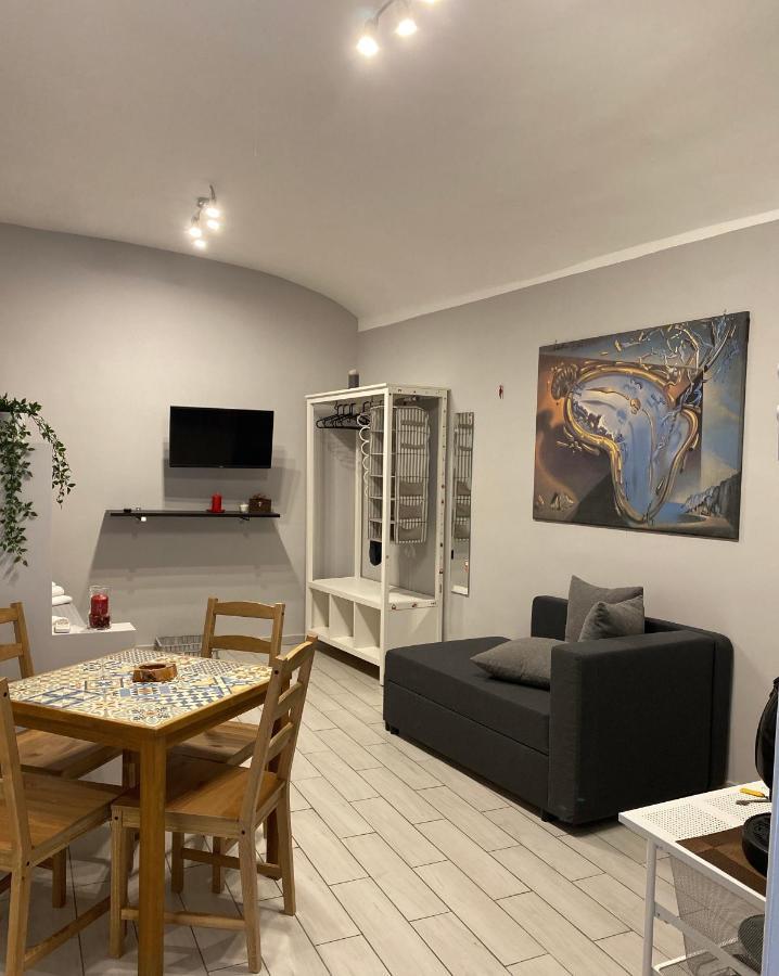 Apartmán Ropelli Santa Chiara Neapol Exteriér fotografie