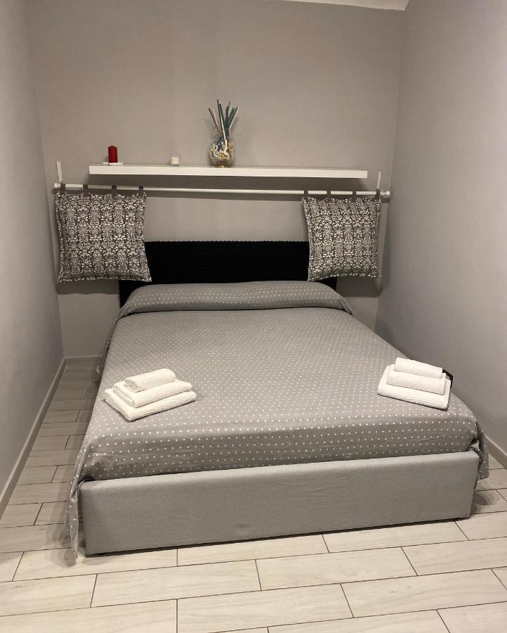 Apartmán Ropelli Santa Chiara Neapol Exteriér fotografie